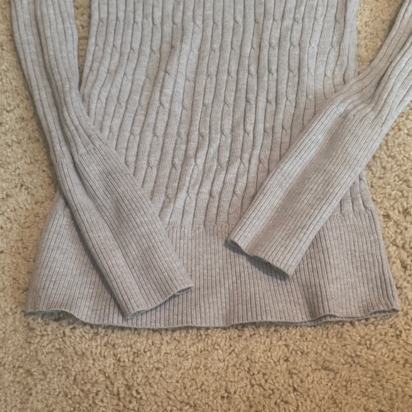 Express Light Gray Ribbed Knit Top - Picture 3 of 3
